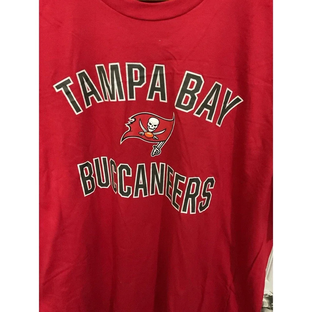 Tampa Bay Buccaneers Red NFL T-Shirt Xl
